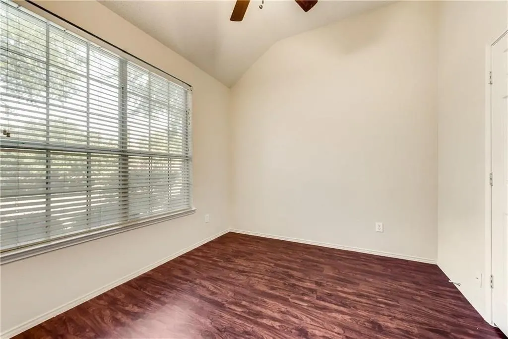 6204 Autumnwood Drive