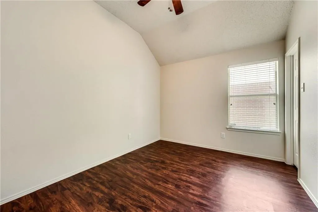 6204 Autumnwood Drive