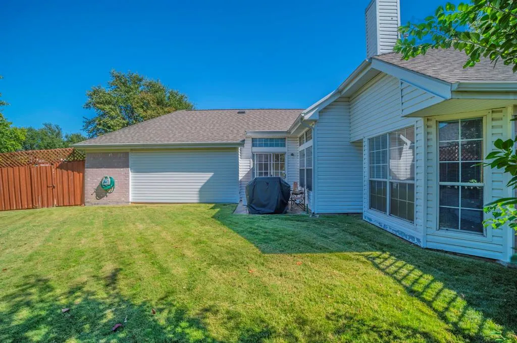 3841 Pine Valley Drive