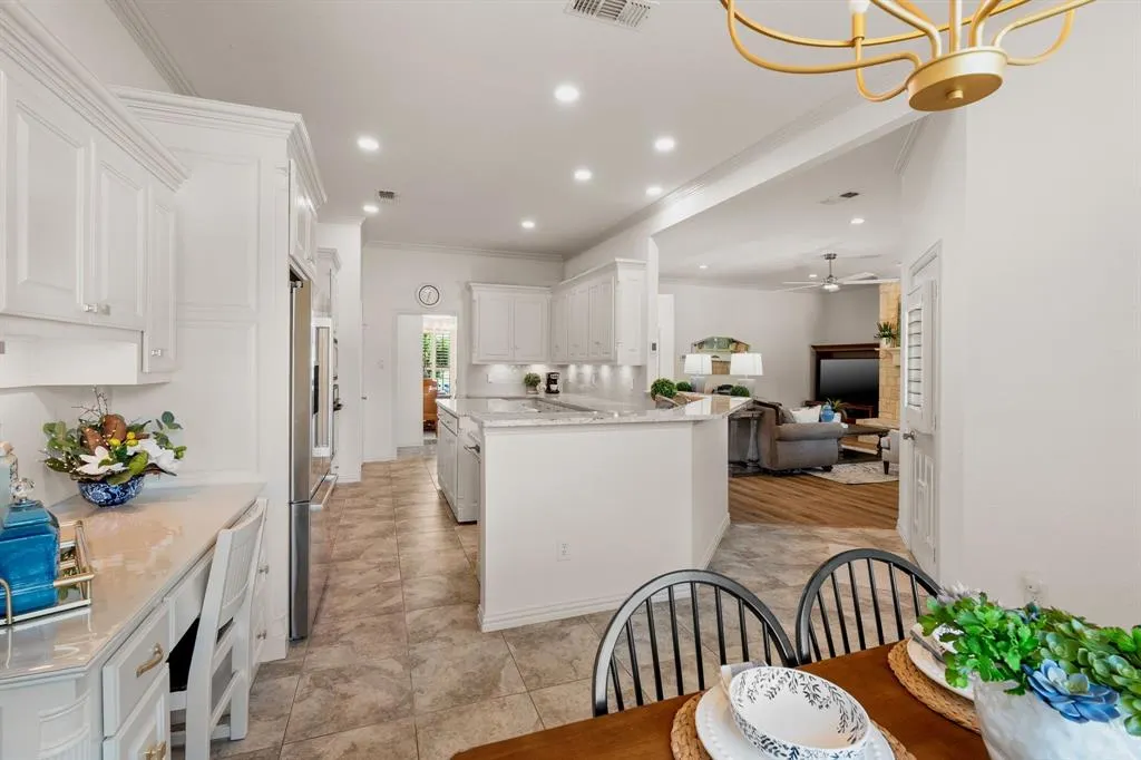 77 Trailridge Drive