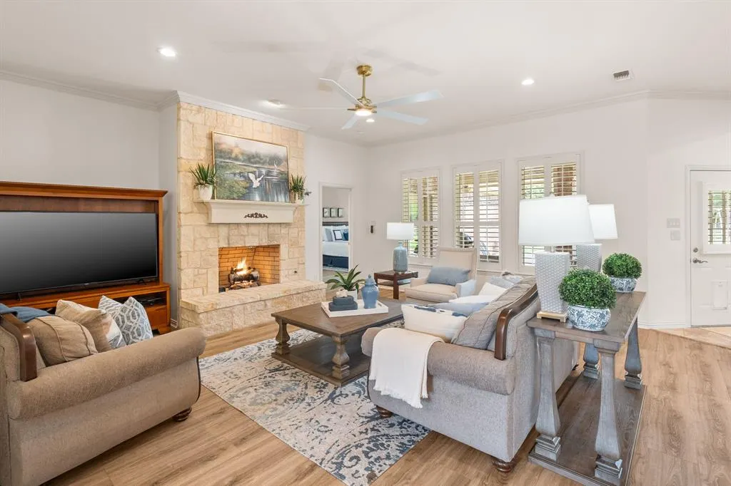 77 Trailridge Drive