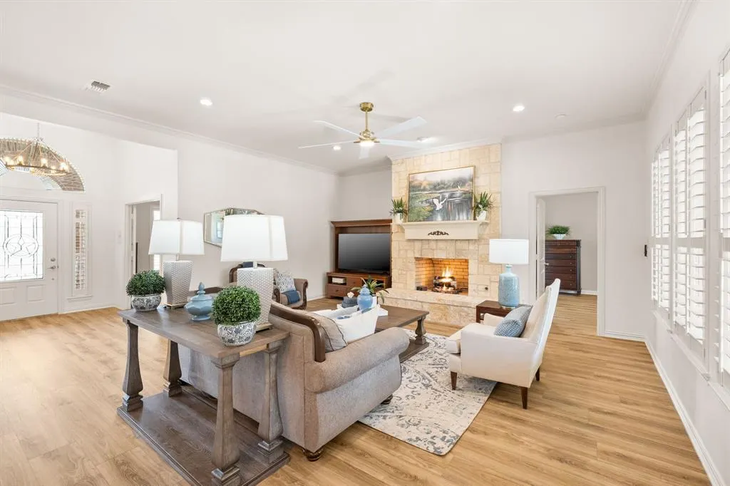 77 Trailridge Drive