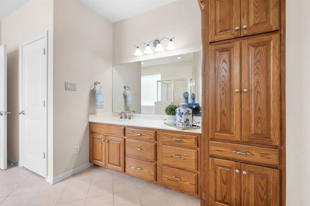 77 Trailridge Drive