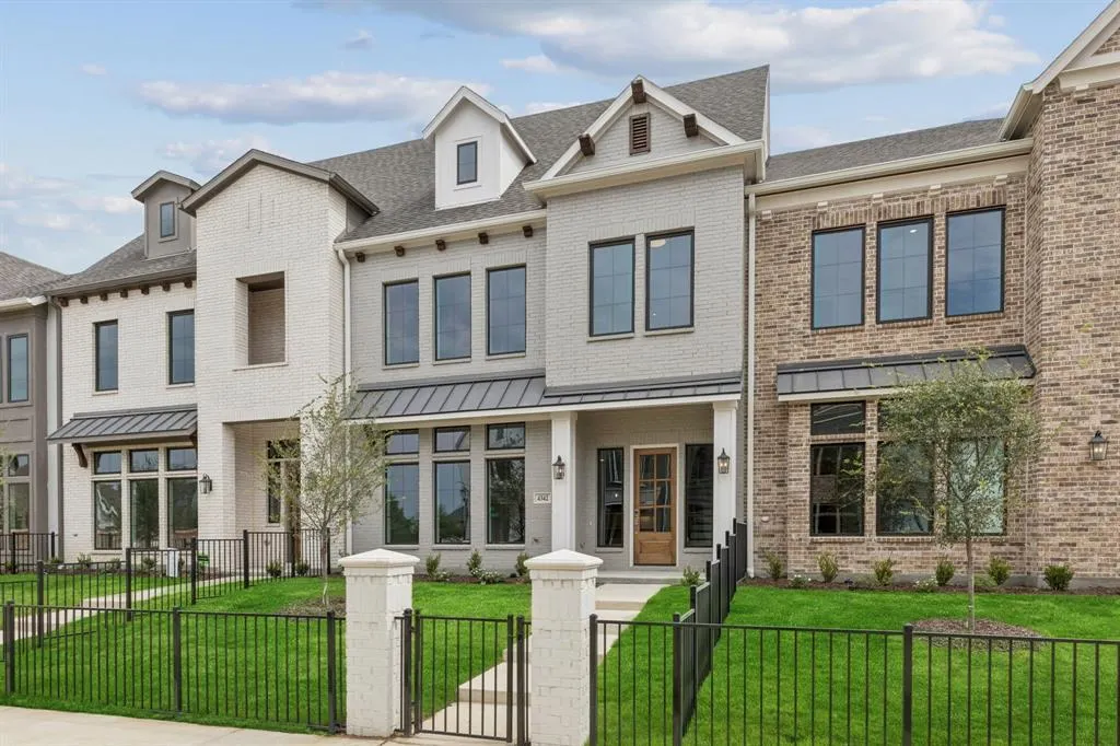 4384 Corn Husk Drive