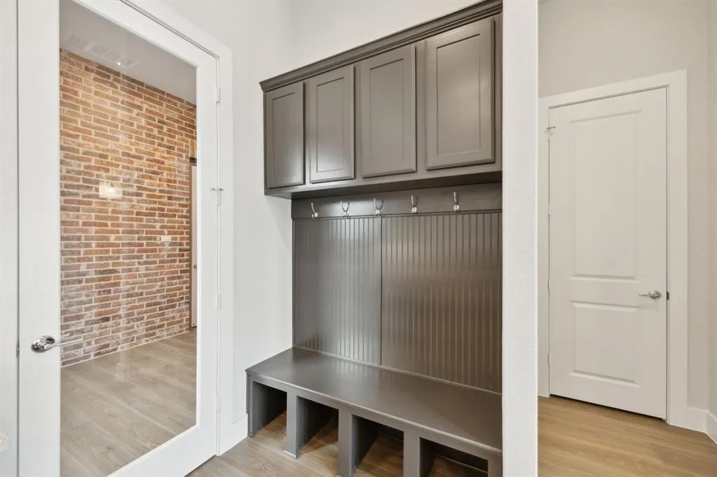 4384 Corn Husk Drive