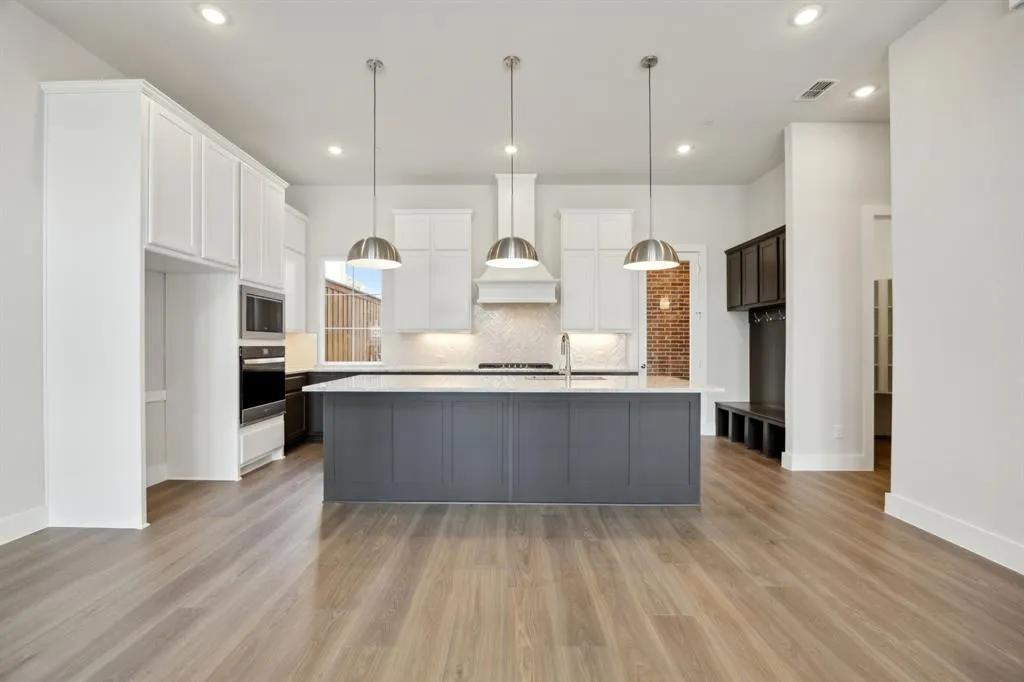 4384 Corn Husk Drive