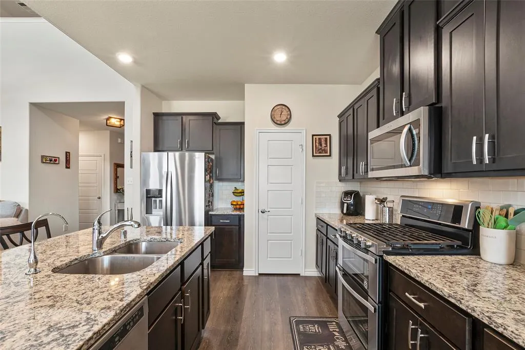 3109 Lampasas Lane