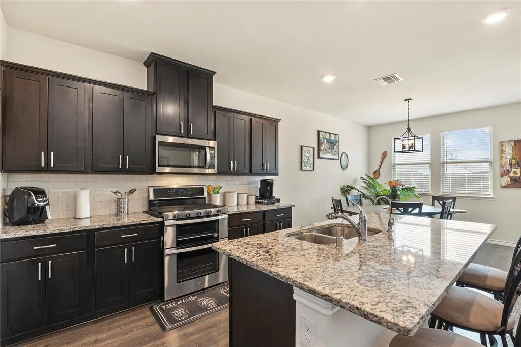 3109 Lampasas Lane