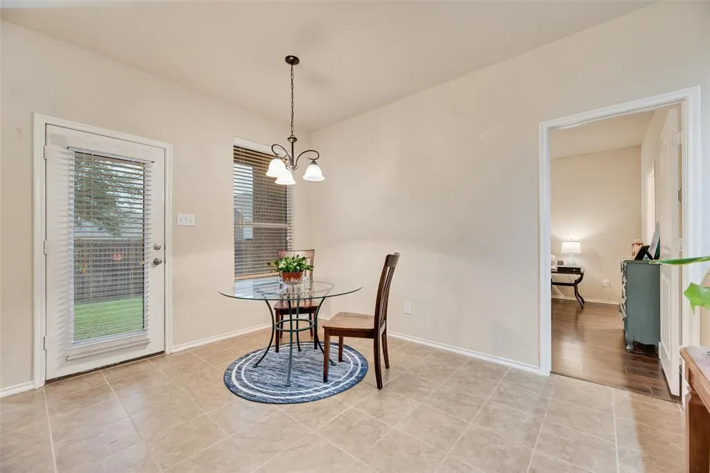 3615 White Summit Lane