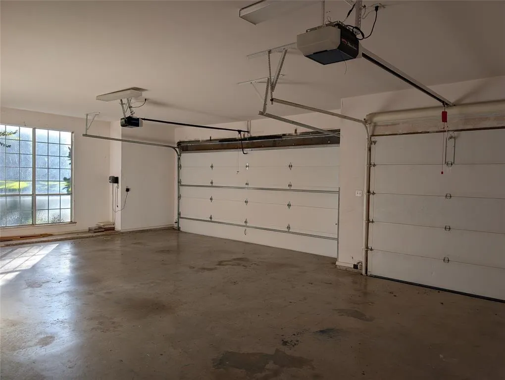 5013 Southern Hills Drive