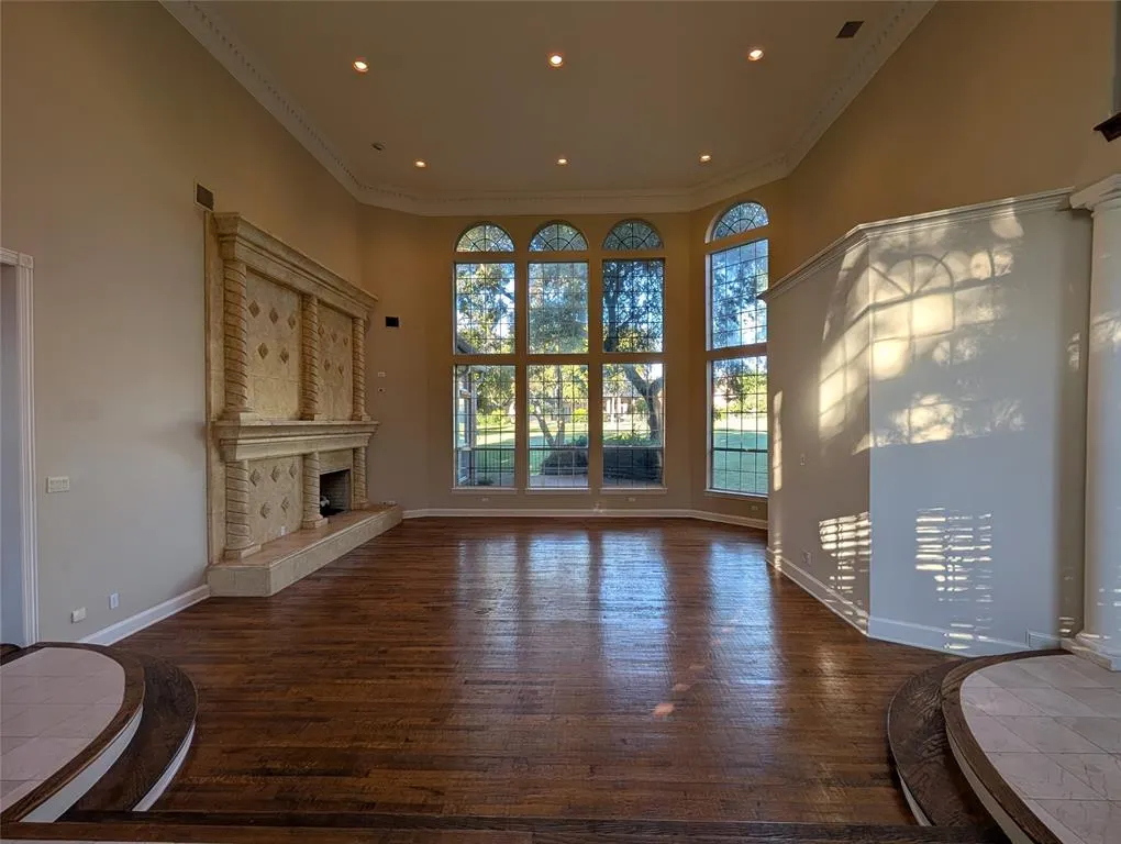 5013 Southern Hills Drive