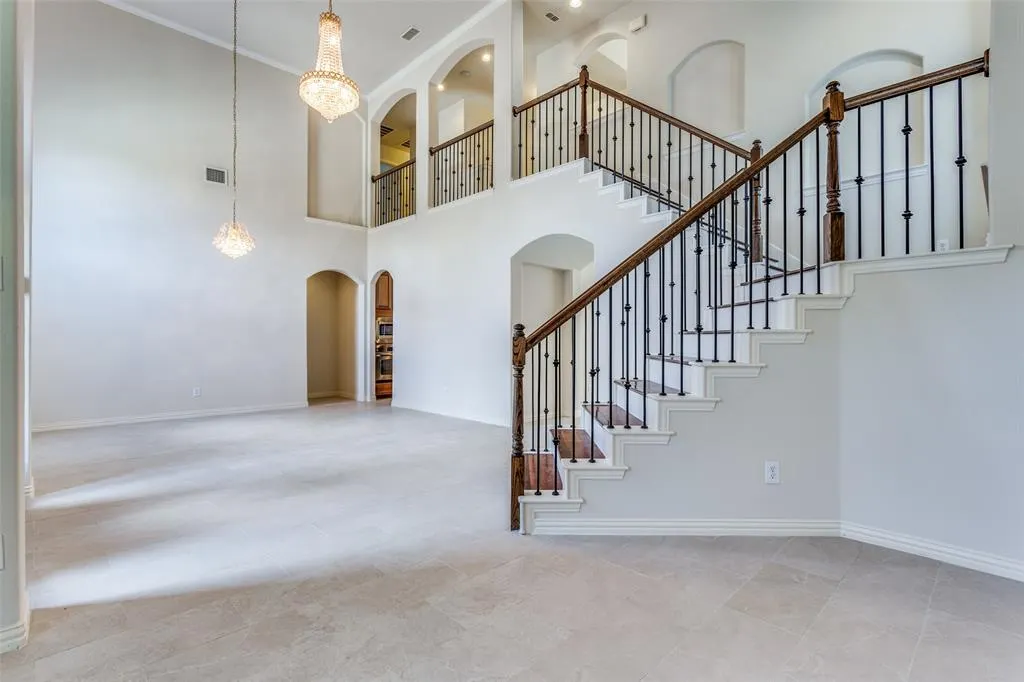 1104 Carson Drive