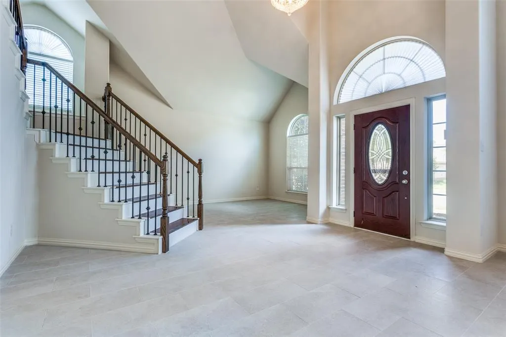 1104 Carson Drive