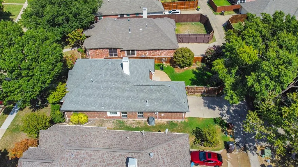 4824 Holly Berry Drive