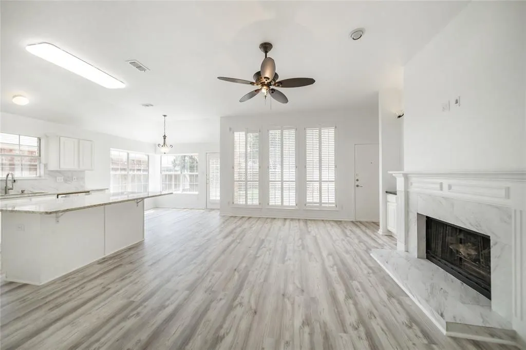 4824 Holly Berry Drive
