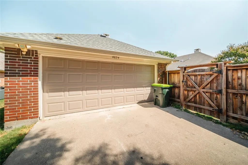 4824 Holly Berry Drive