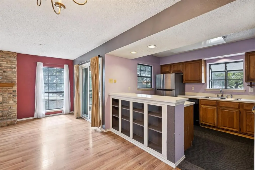 15221 Berry Trail, #1302
