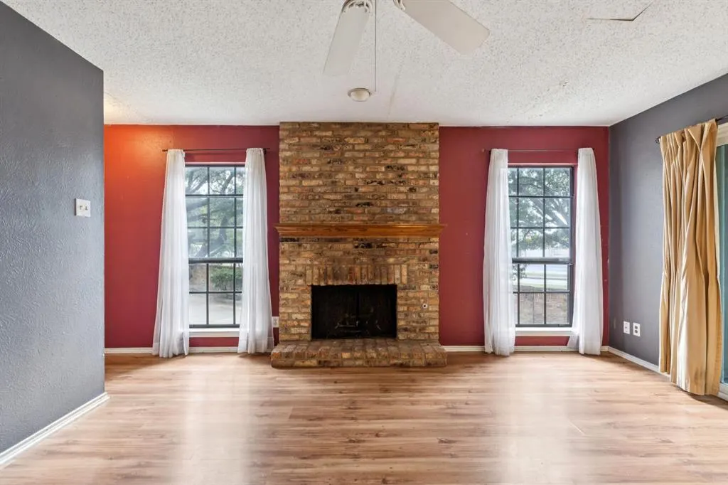 15221 Berry Trail, #1302