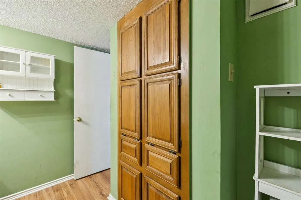 15221 Berry Trail, #1302