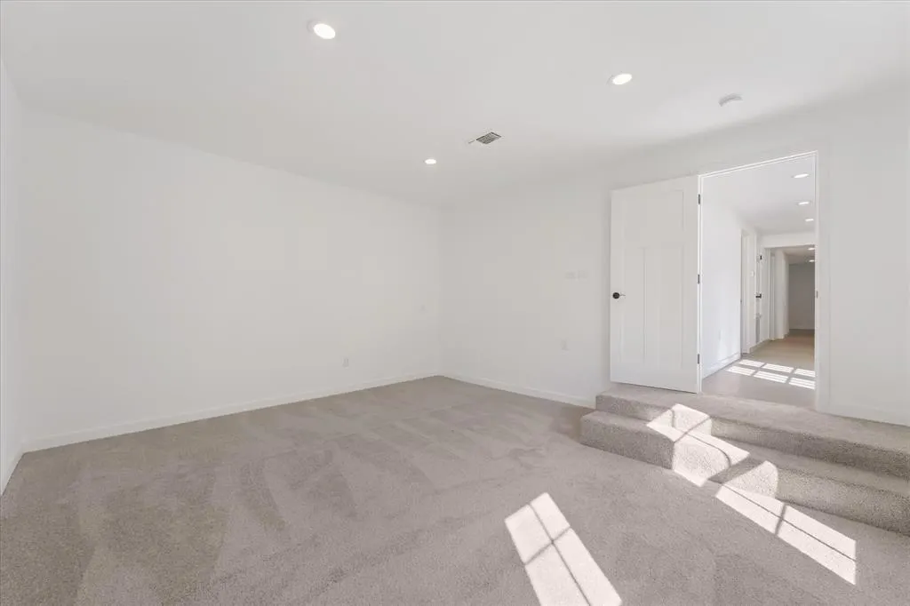 8724 Dunlap Drive