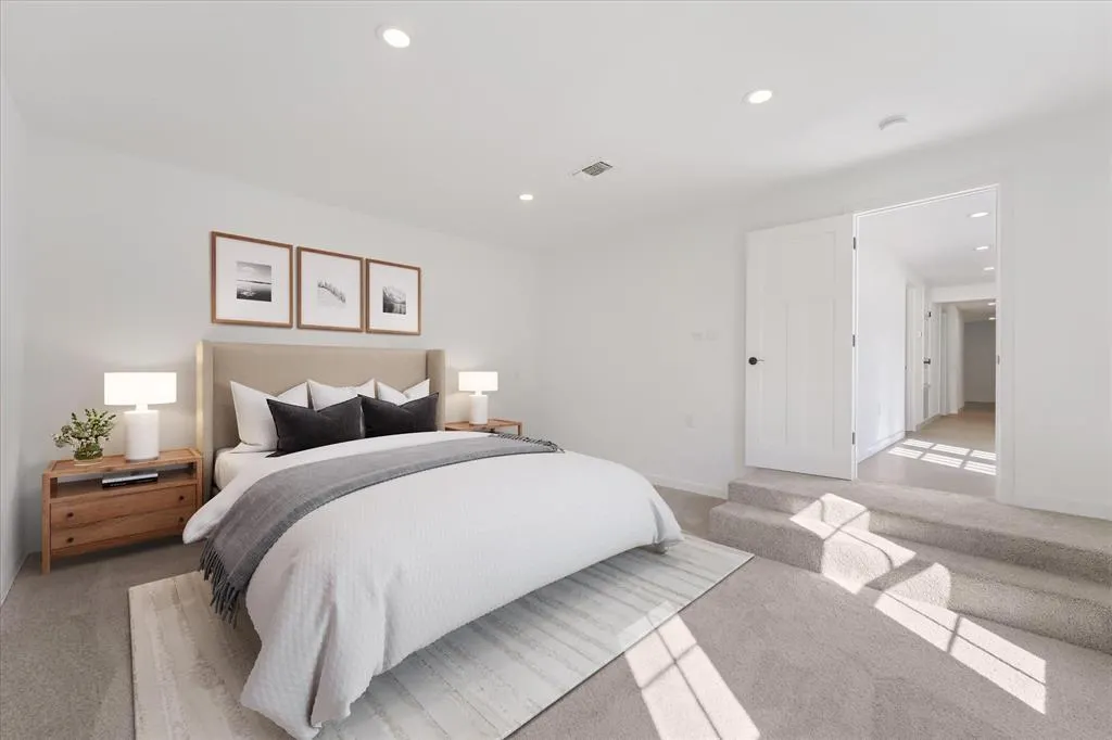 8724 Dunlap Drive