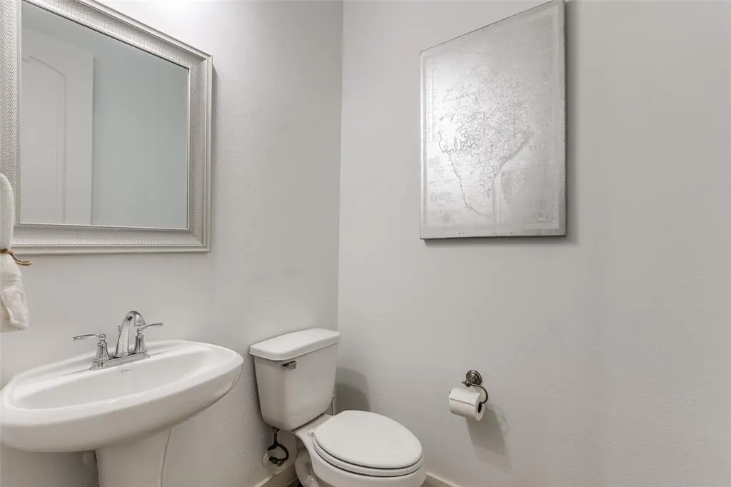 7245 Sprangletop Street