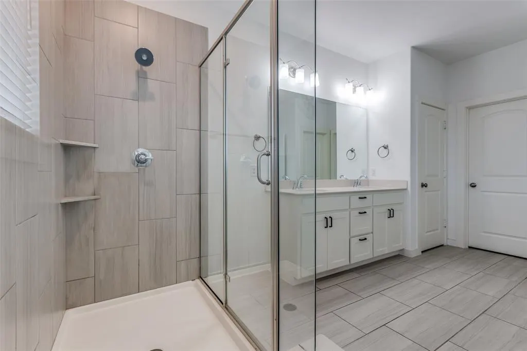 7245 Sprangletop Street