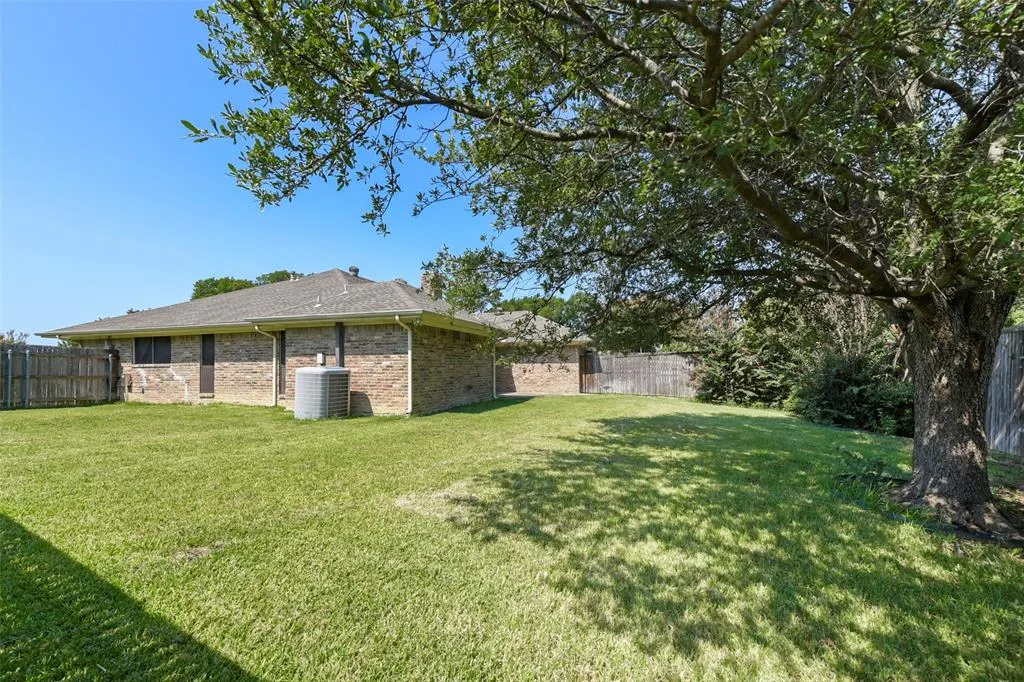 1017 Clinton Drive