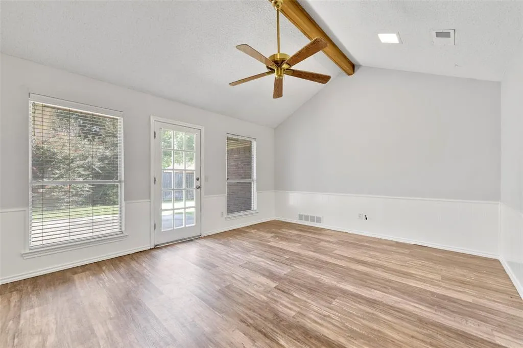 1017 Clinton Drive