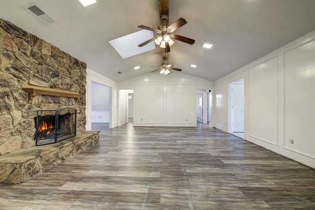 1017 Clinton Drive