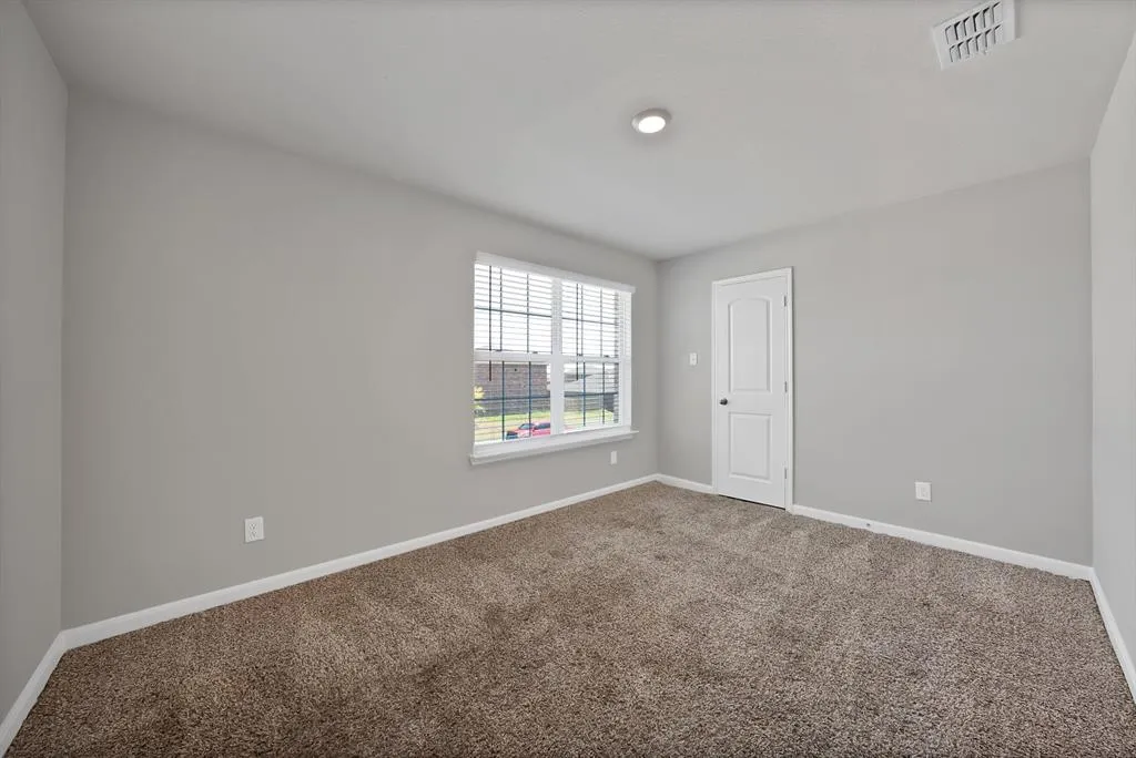 2121 Yarbrough Drive