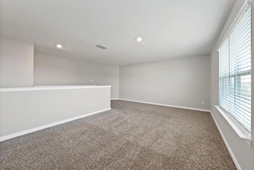 2121 Yarbrough Drive