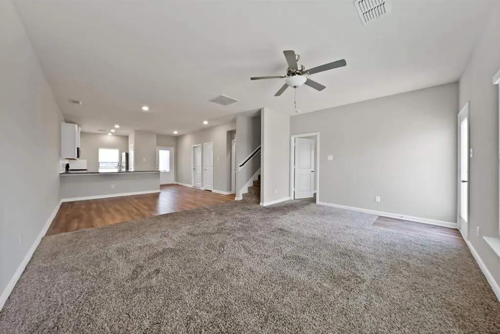 2121 Yarbrough Drive