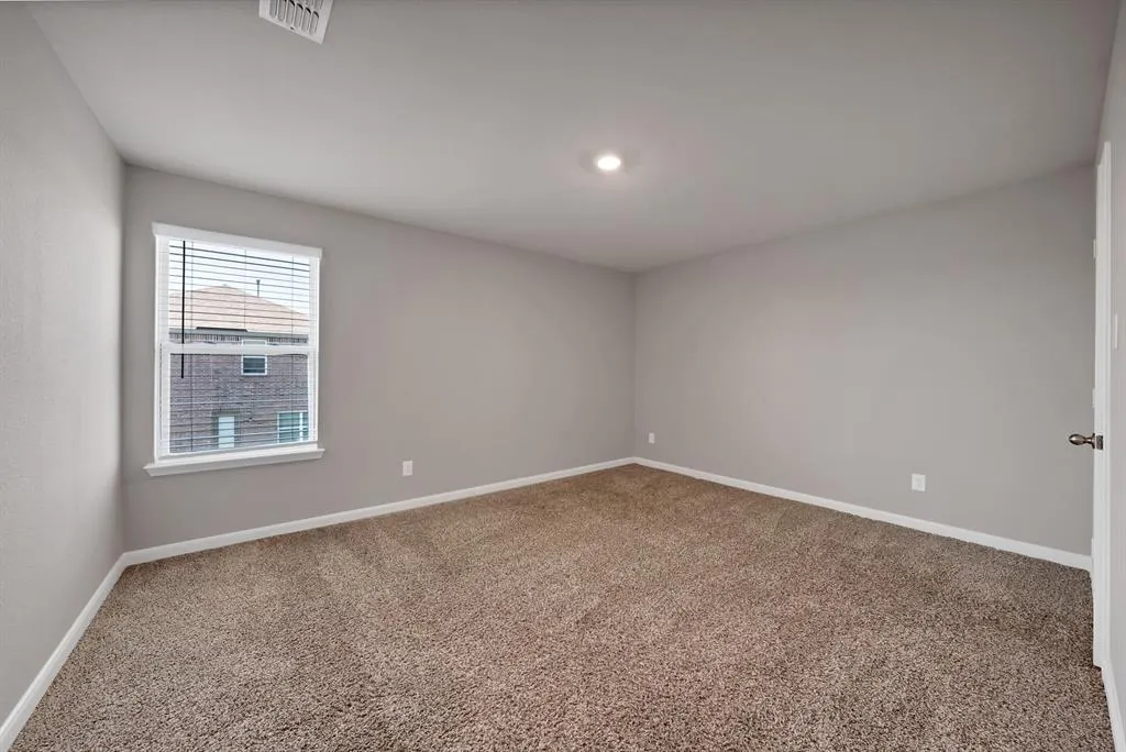 2121 Yarbrough Drive