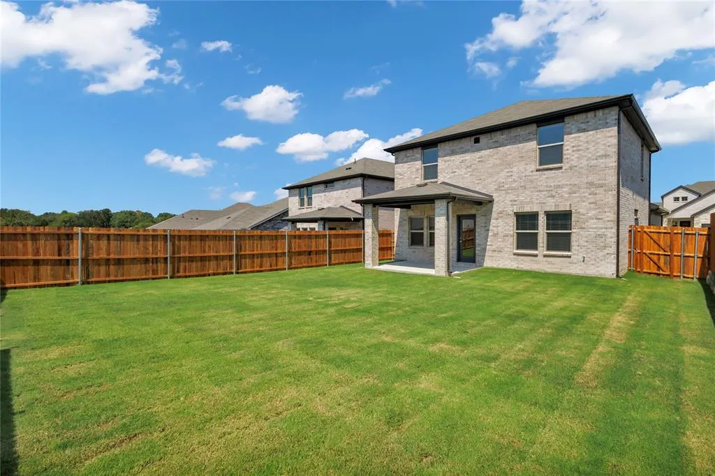 421 Willet Drive