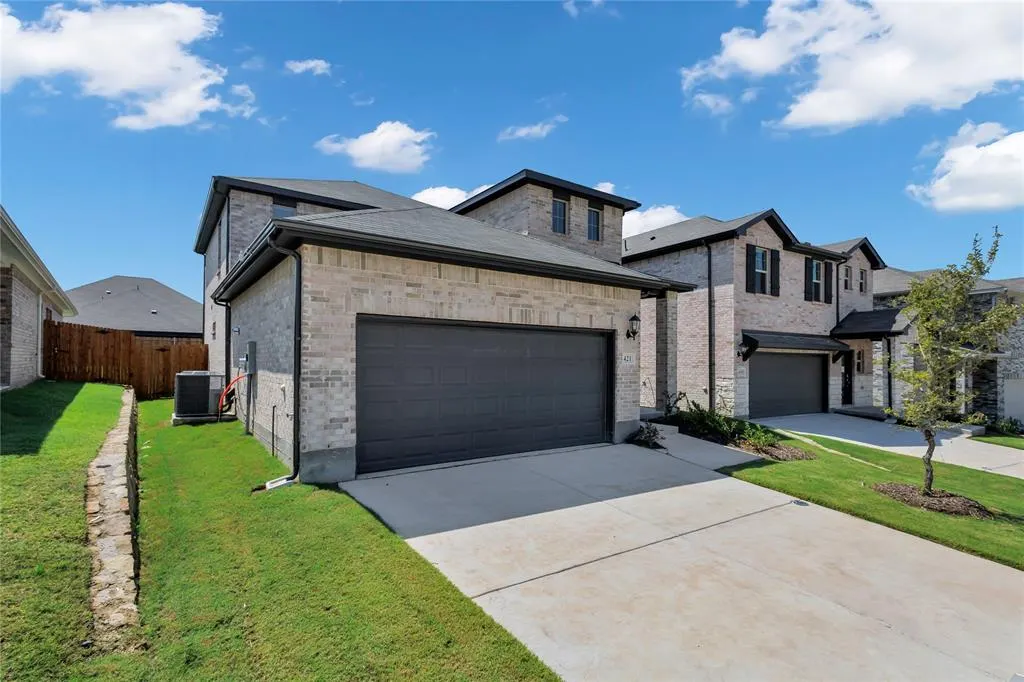 421 Willet Drive