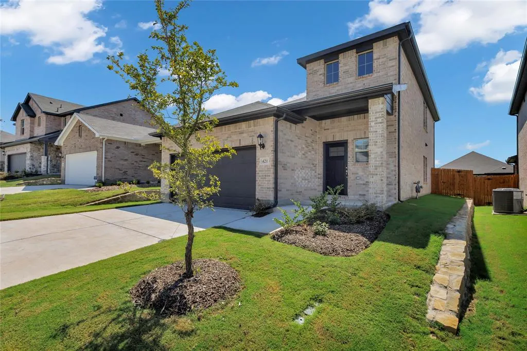421 Willet Drive