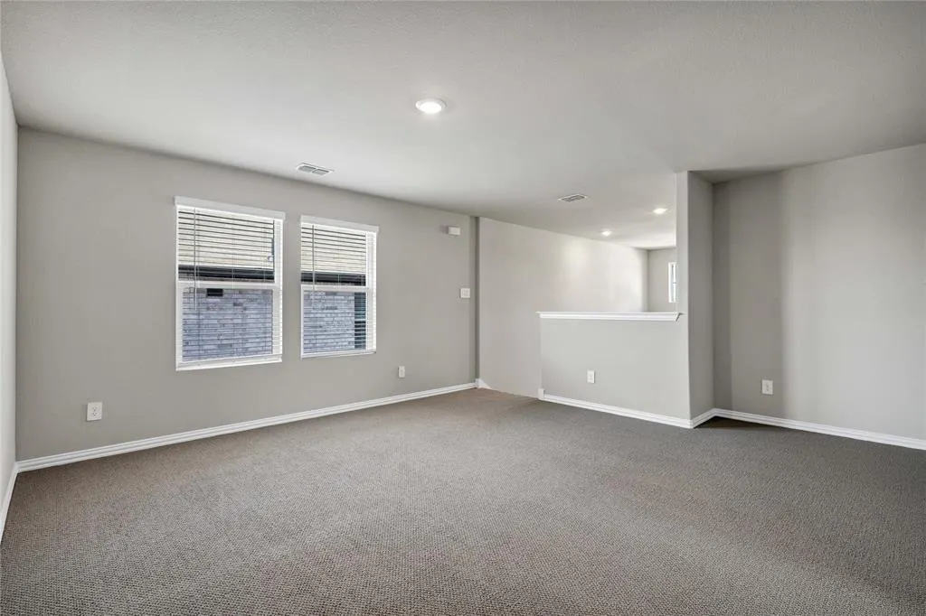 421 Willet Drive