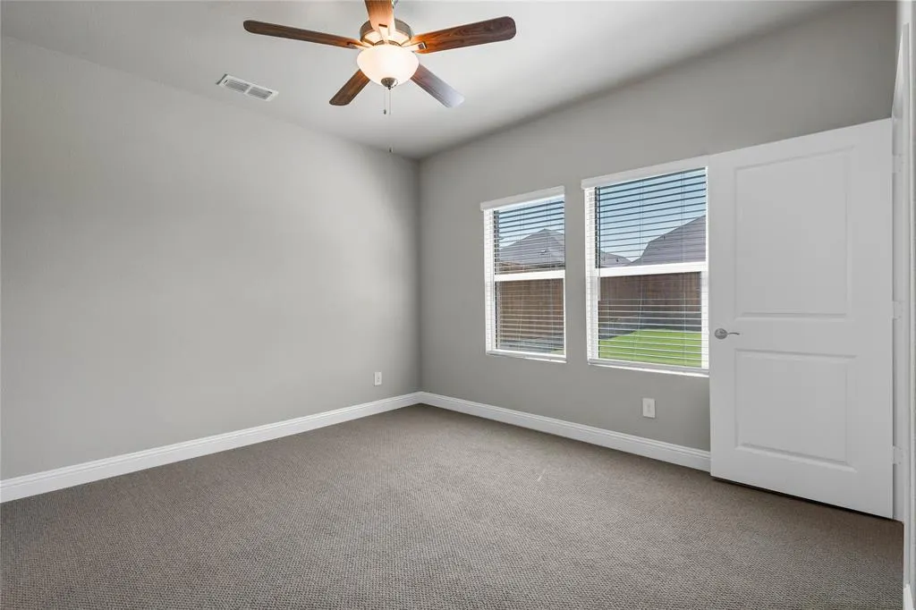 421 Willet Drive