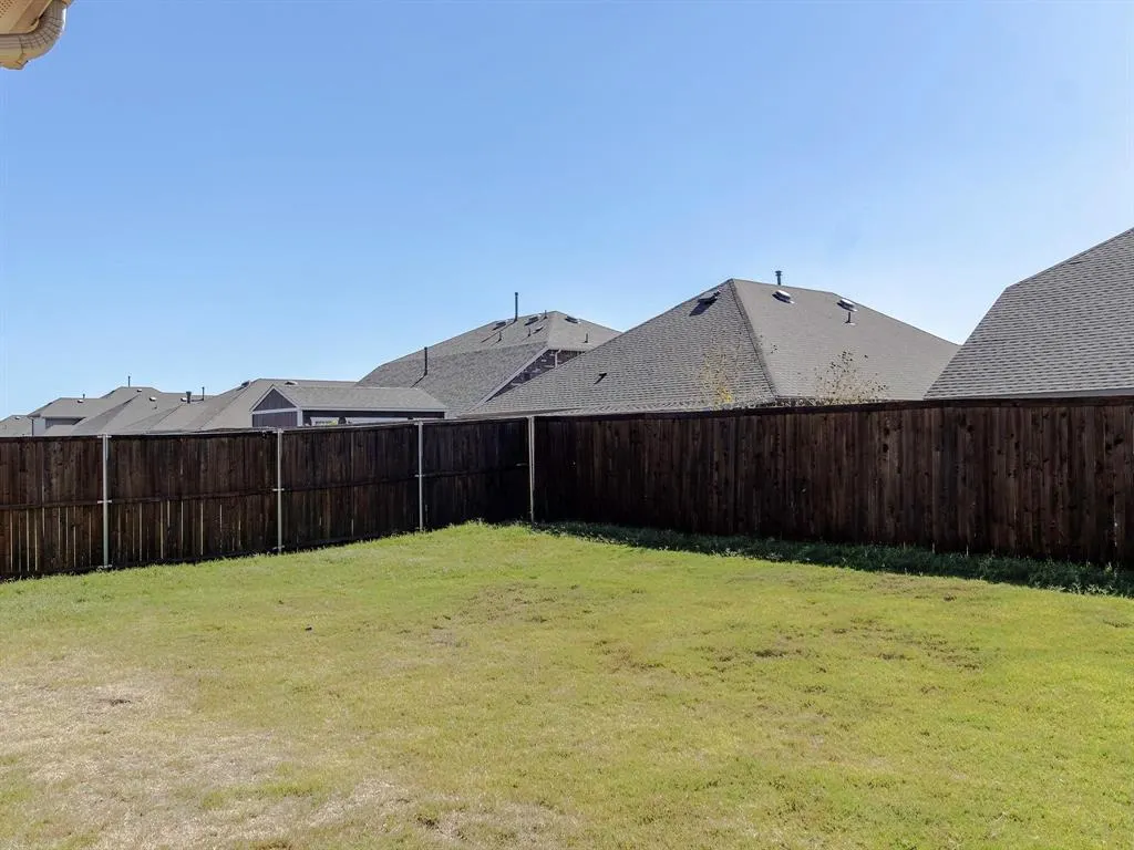 1700 Meadow Trail Lane