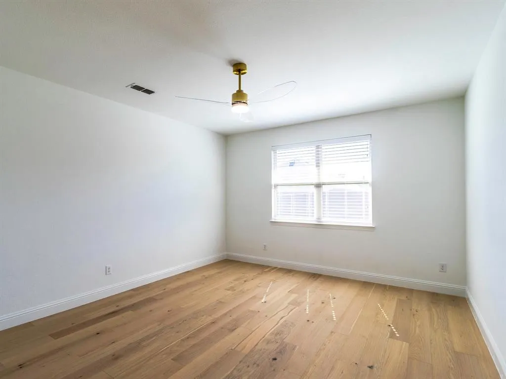 1700 Meadow Trail Lane