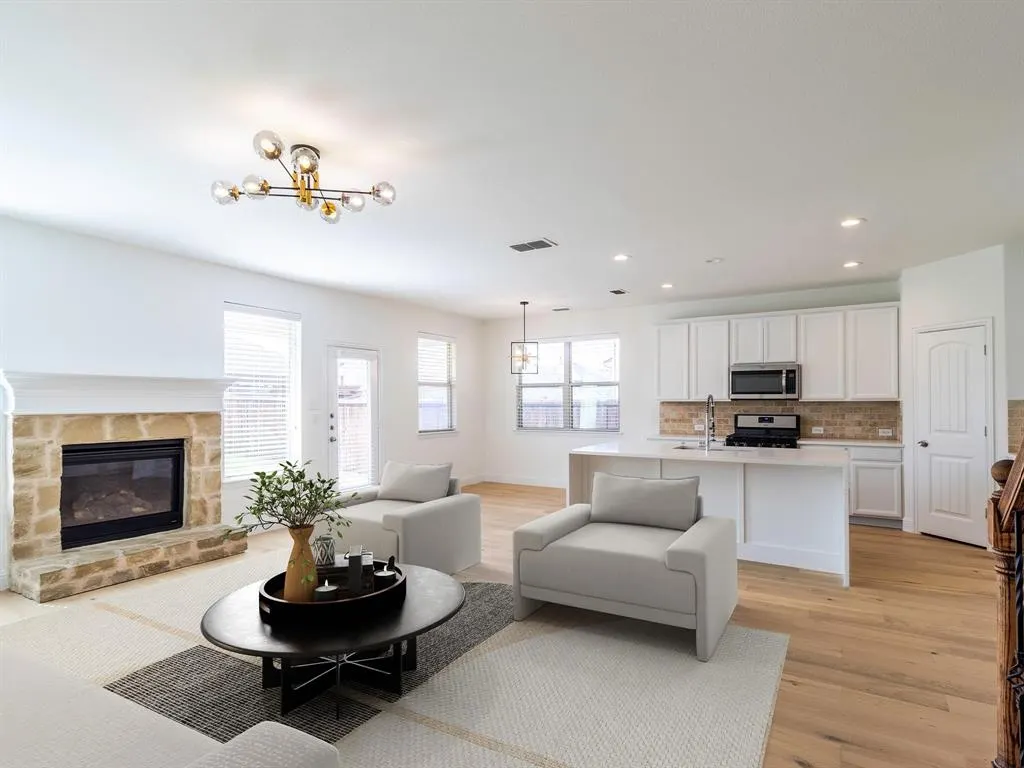 1700 Meadow Trail Lane