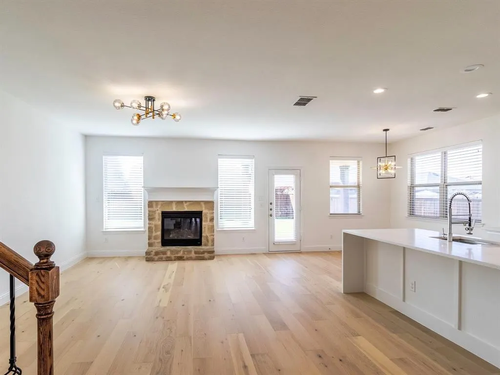1700 Meadow Trail Lane