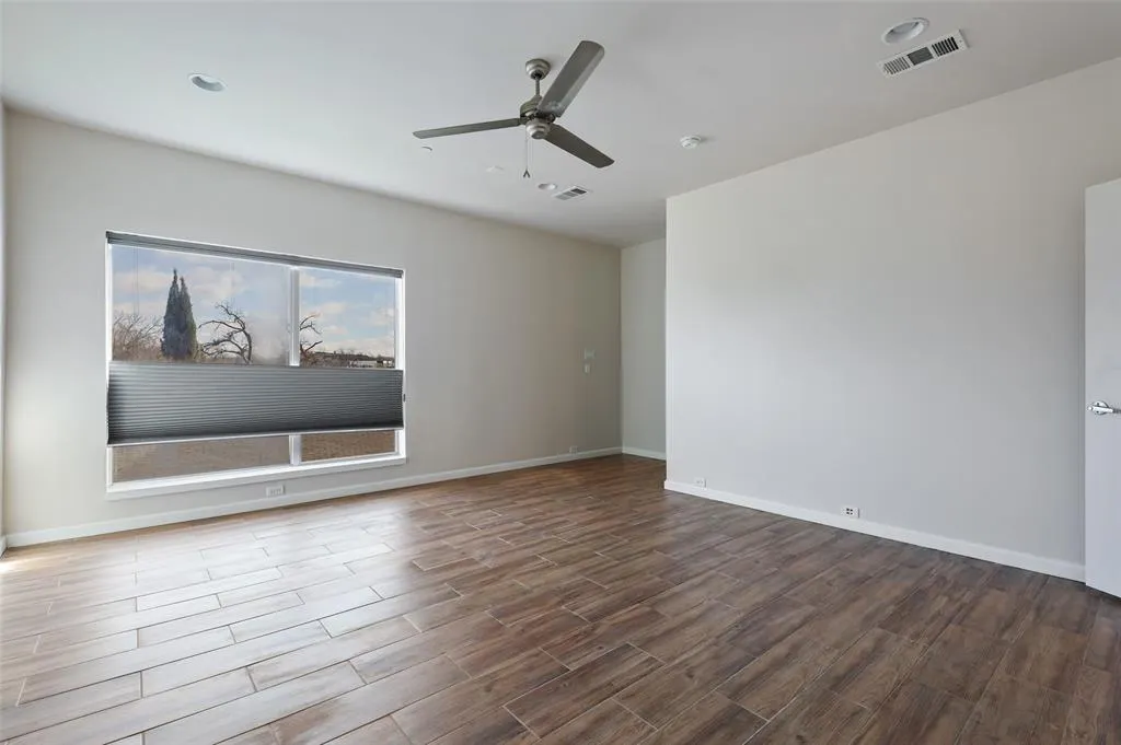 5205 Capitol Avenue, #8