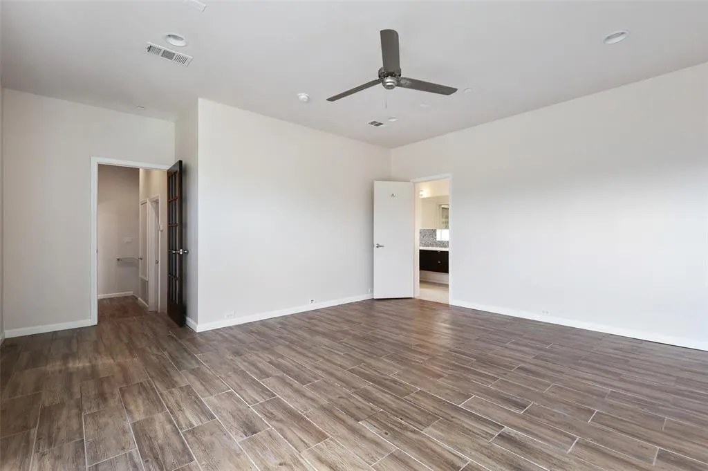5205 Capitol Avenue, #8