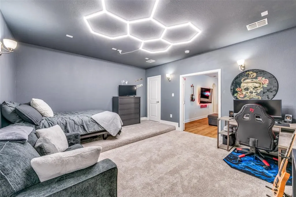4124 Angelina Drive