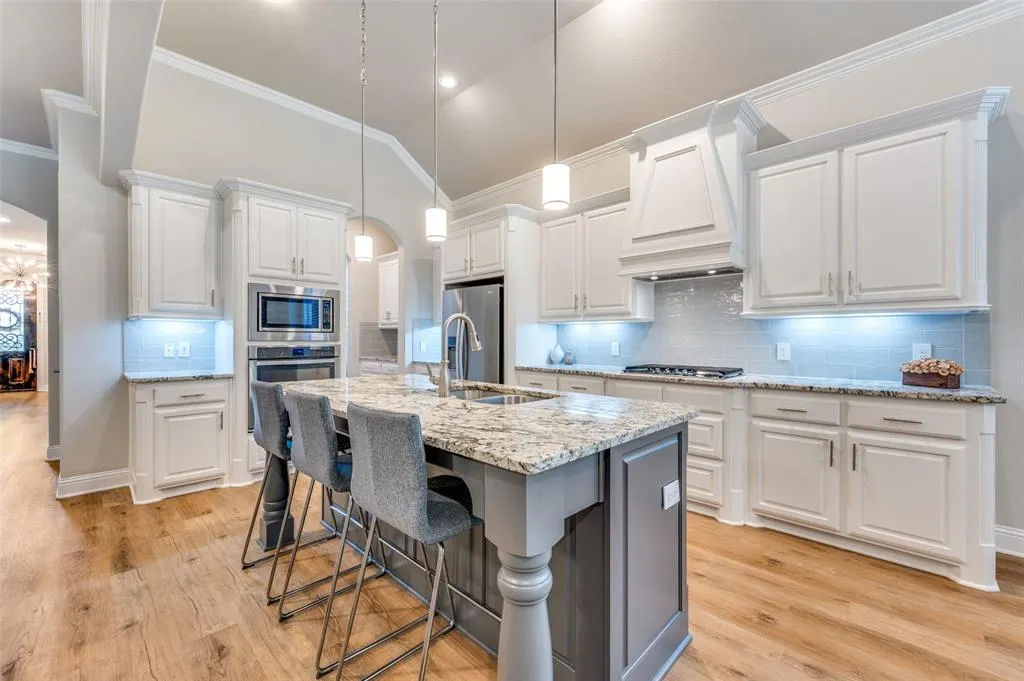 4124 Angelina Drive