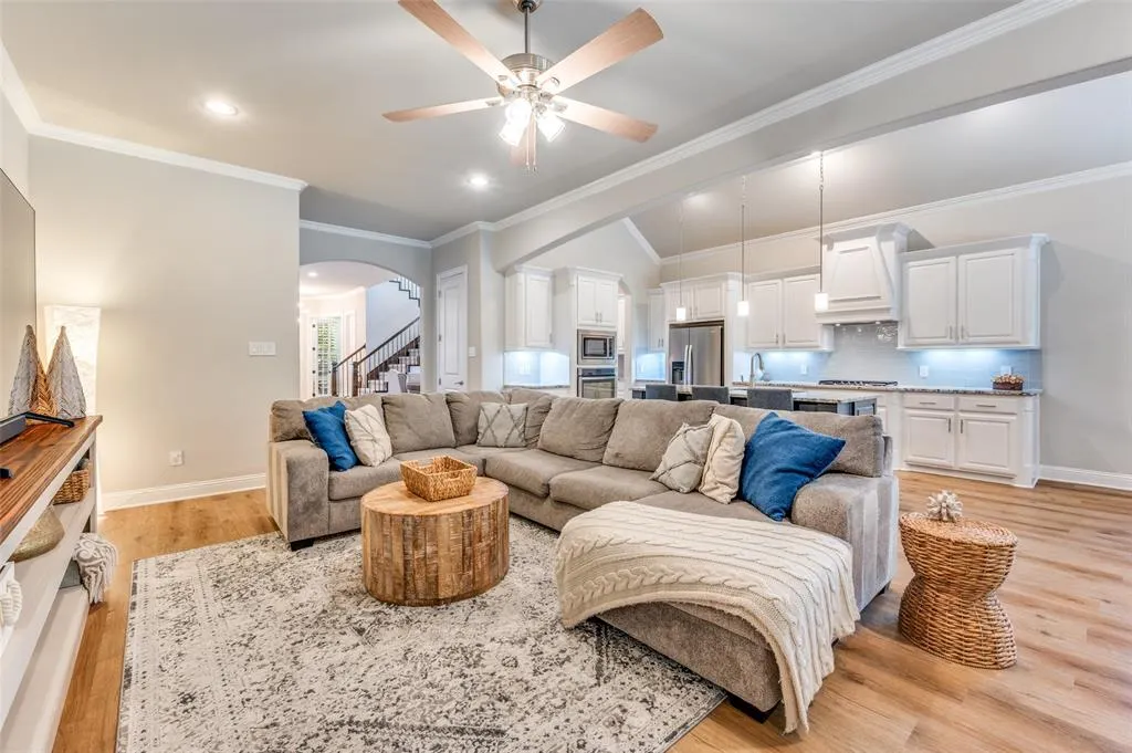 4124 Angelina Drive