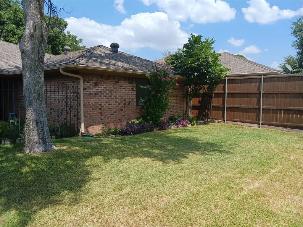 2206 Blue Cypress Drive