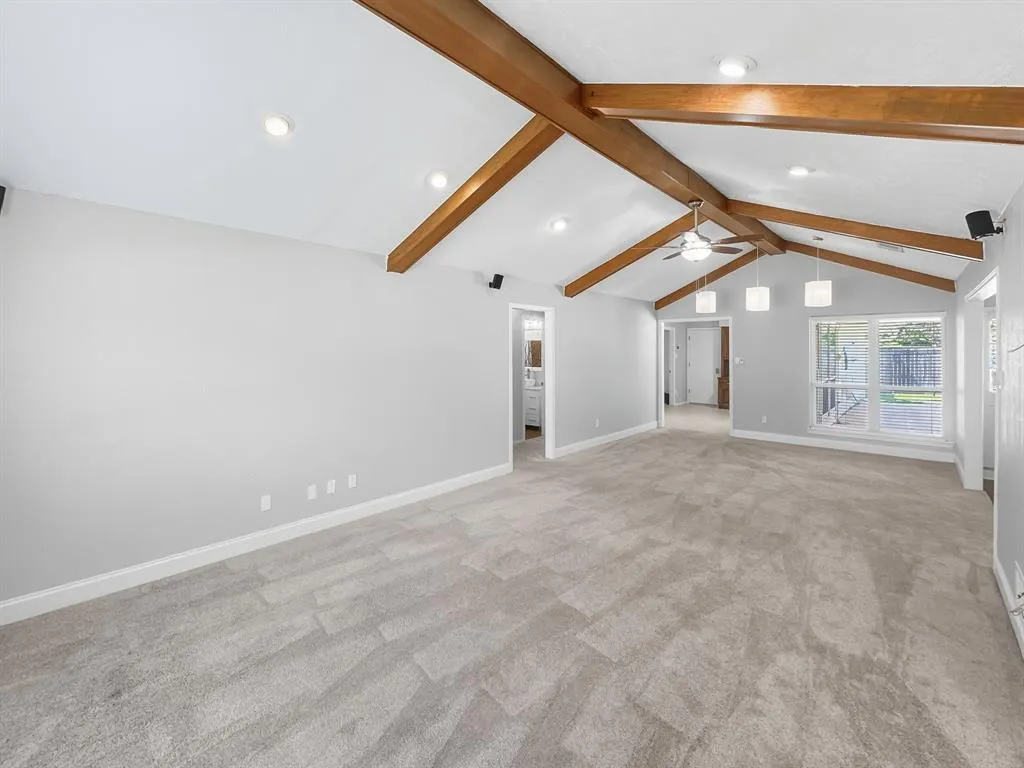 3701 Knob Hill Drive